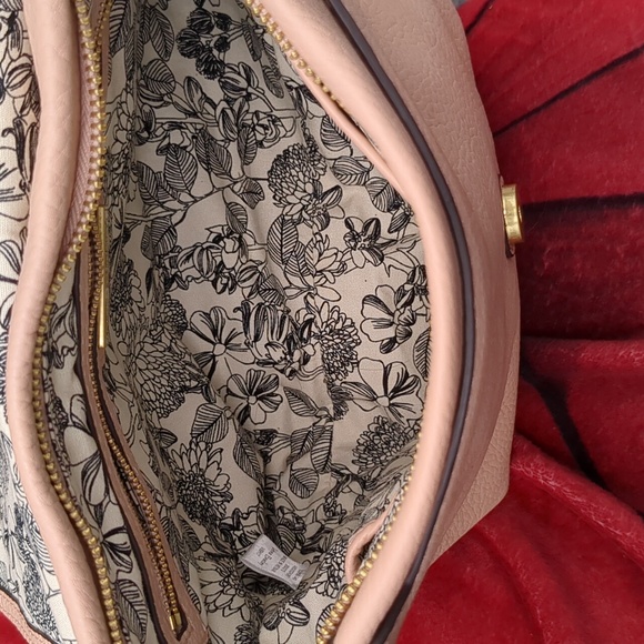 Vera Bradley pink purse - Picture 13 of 16